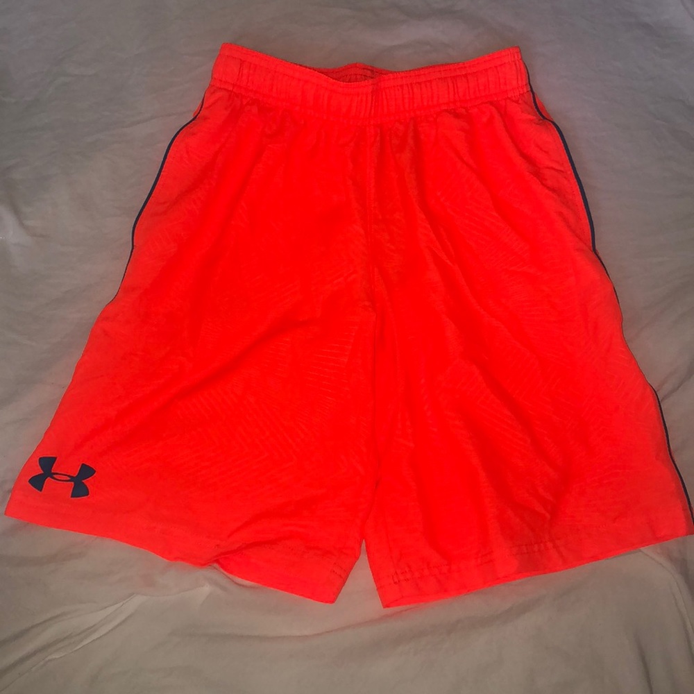 Boys M Under Armour Shorts/Swimsuit